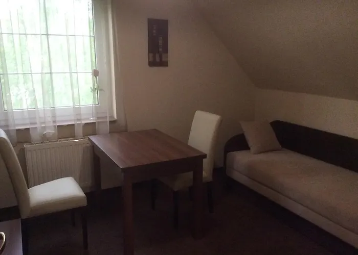 Arina ゲストハウス ヘーヴィーズ