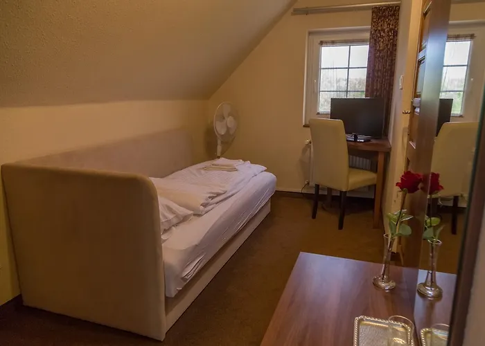 ゲストハウス Arina 4*