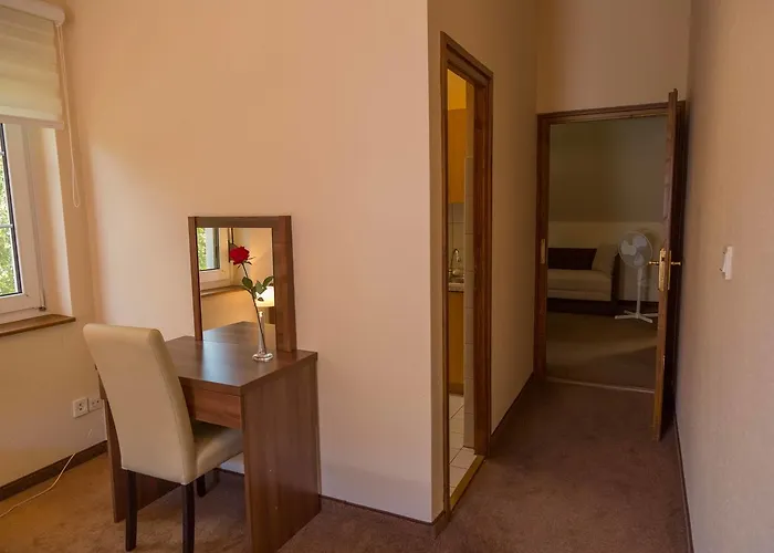 Arina ゲストハウス ヘーヴィーズ